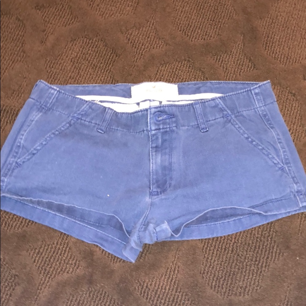 Hollister shorts.